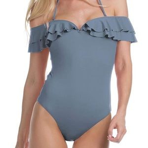💕Becca off shoulder ruffle one piece 💕